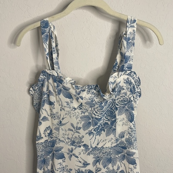 Sunday Up reformation inspired dress - Picture 2 of 7